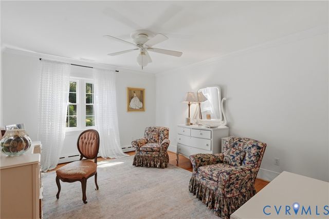 12600 Brook Ln, Chester, VA 23831