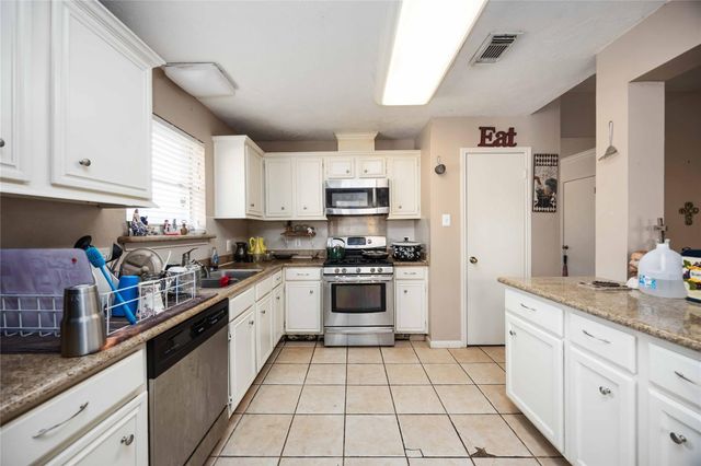 22602 Red Pine Drive, Tomball, TX 77375