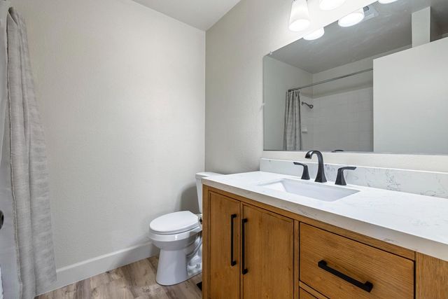 655 N Princeton Avenue, Coalinga, CA 93210