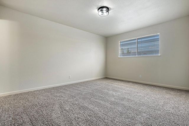 655 N Princeton Avenue, Coalinga, CA 93210