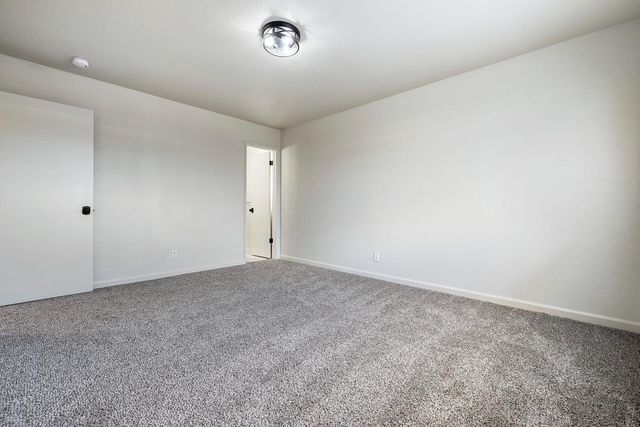 655 N Princeton Avenue, Coalinga, CA 93210