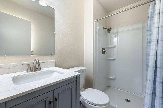 655 N Princeton Avenue, Coalinga, CA 93210