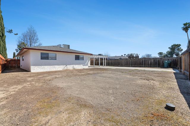 655 N Princeton Avenue, Coalinga, CA 93210