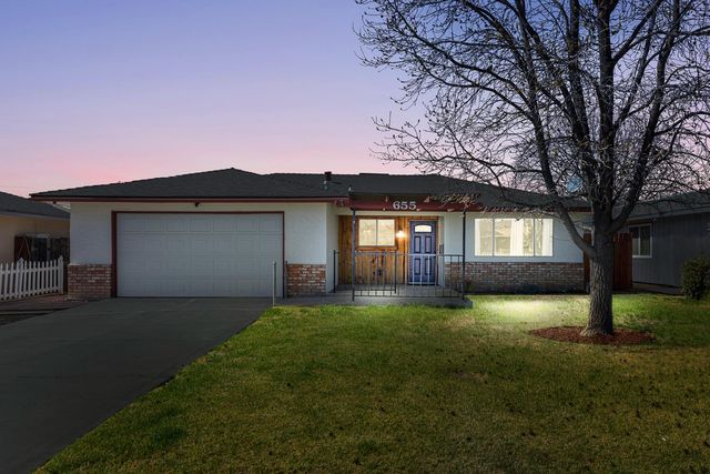 655 N Princeton Avenue, Coalinga, CA 93210