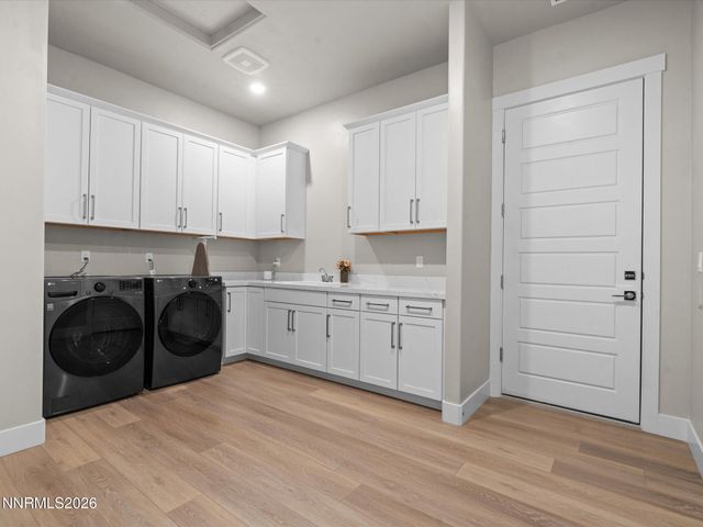 1562 River Hill Way, Reno, NV 89523