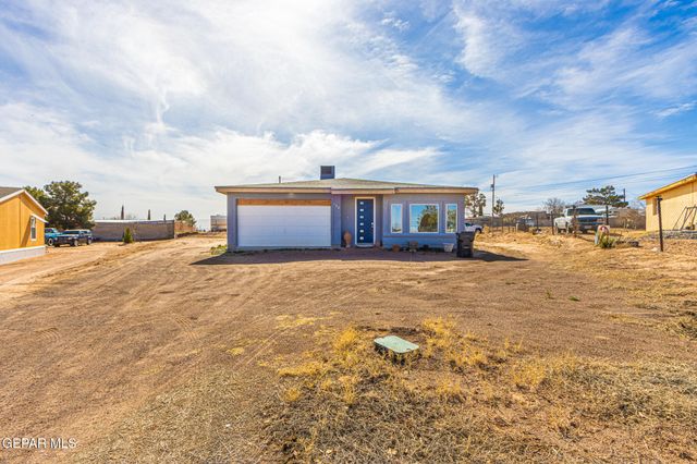 133 LAKE MEAD Court, El Paso, TX 79928