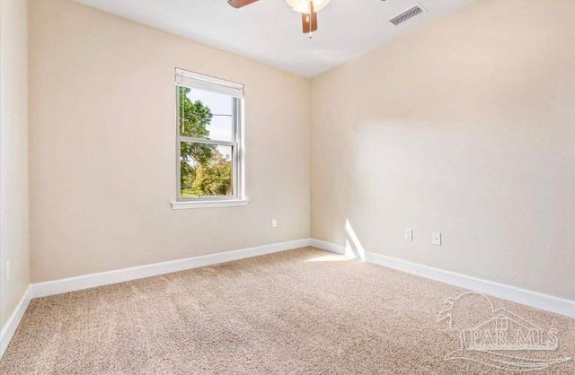 3501 Mossy Oak Villas Cir, Pensacola, FL 32514