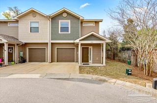 3501 Mossy Oak Villas Cir, Pensacola, FL 32514