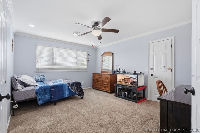 11018 S Erie Avenue, Tulsa, OK 74137