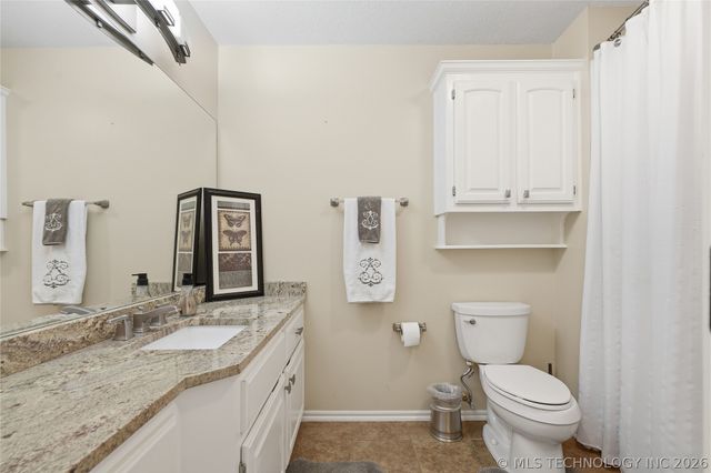 11018 S Erie Avenue, Tulsa, OK 74137