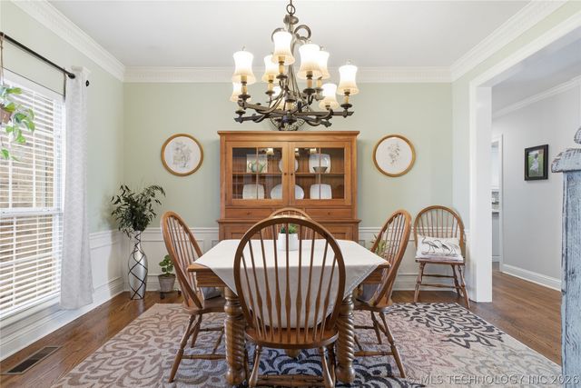 11018 S Erie Avenue, Tulsa, OK 74137