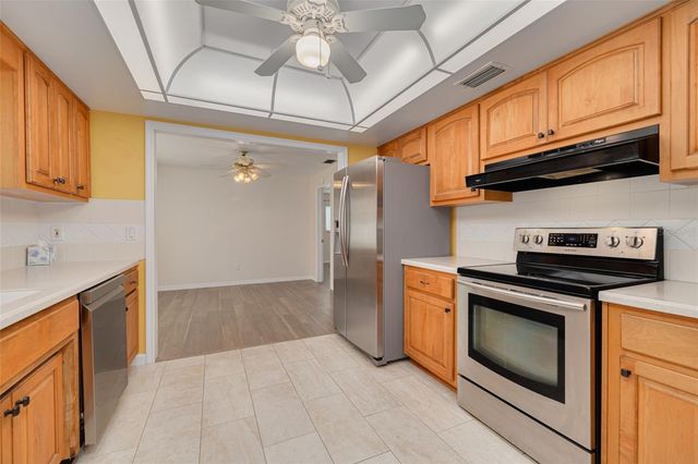 1111 MCLEAN STREET, Dunedin, FL 34698