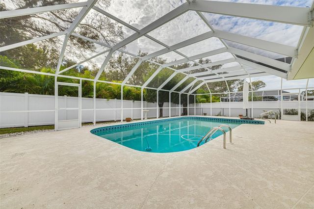 1111 MCLEAN STREET, Dunedin, FL 34698