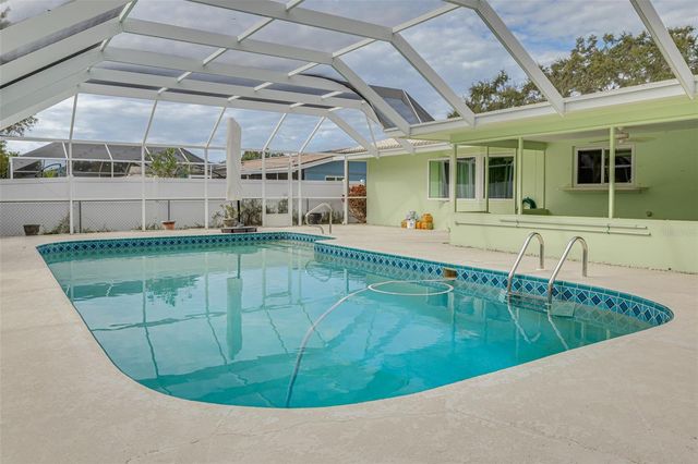1111 MCLEAN STREET, Dunedin, FL 34698