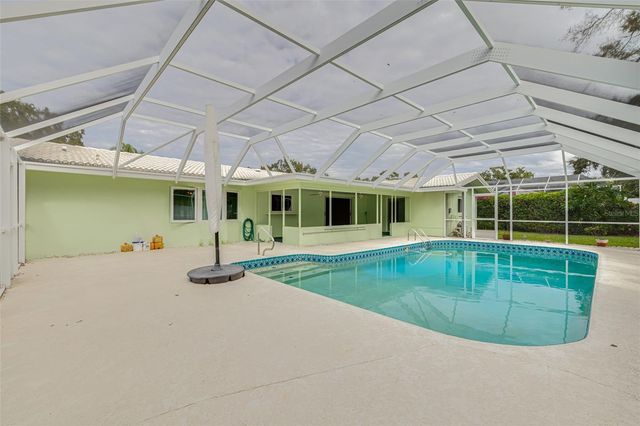 1111 MCLEAN STREET, Dunedin, FL 34698