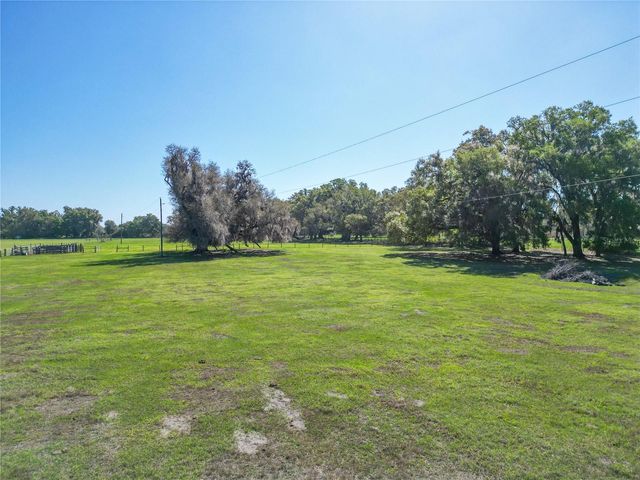 721 CR 721, Webster, FL 33597