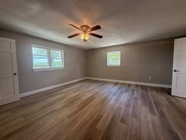 4347 Highway M, Mountain Grove, MO 65711