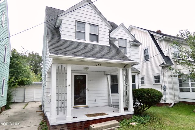 1257 Wildwood Road, Toledo, OH 43614