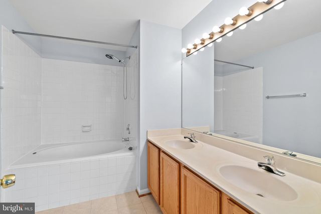 14175 ASHER VW, Centreville, VA 20121