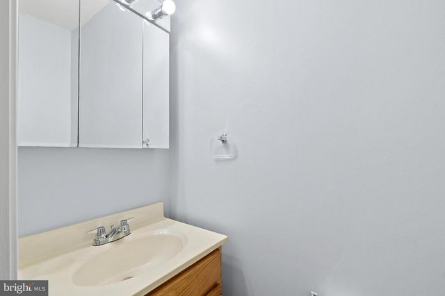 14175 ASHER VW, Centreville, VA 20121