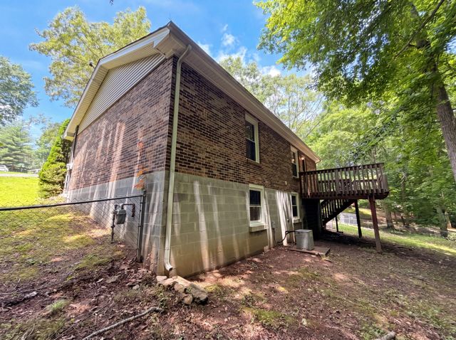 206 Diana Dr, Dickson, TN 37055