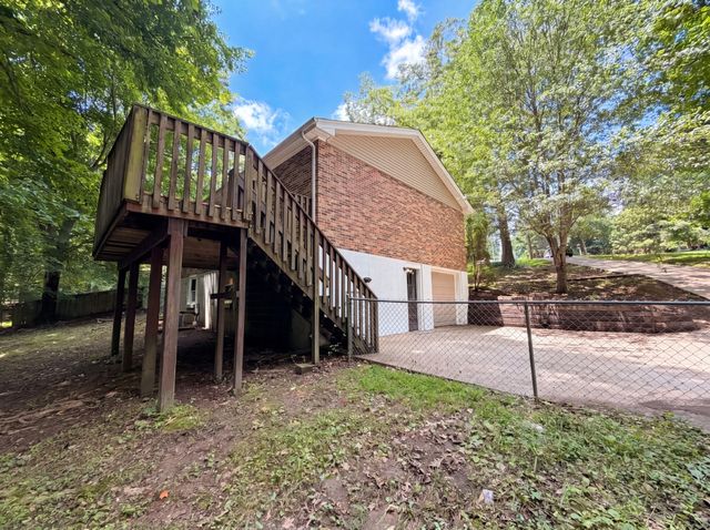 206 Diana Dr, Dickson, TN 37055