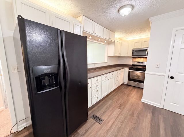 206 Diana Dr, Dickson, TN 37055