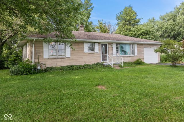 2172 E 500 N, Whiteland, IN 46184
