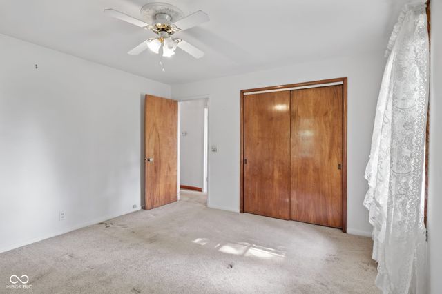2172 E 500 N, Whiteland, IN 46184