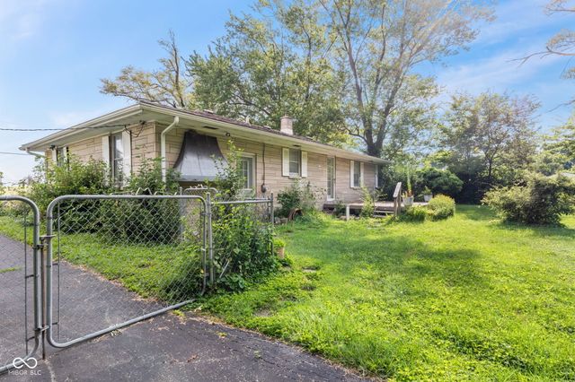 2172 E 500 N, Whiteland, IN 46184