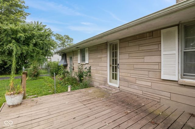2172 E 500 N, Whiteland, IN 46184