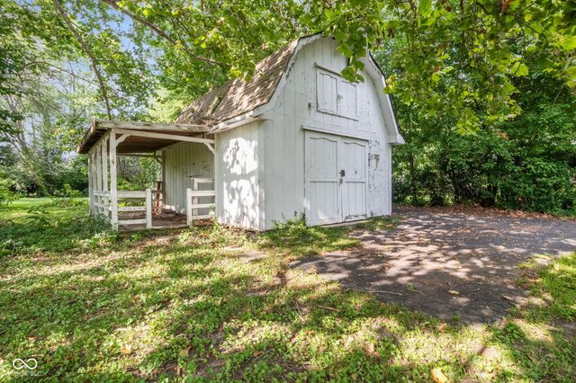 2172 E 500 N, Whiteland, IN 46184