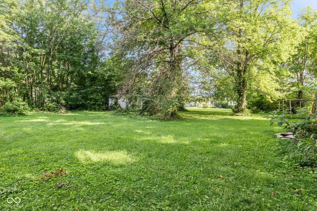 2172 E 500 N, Whiteland, IN 46184