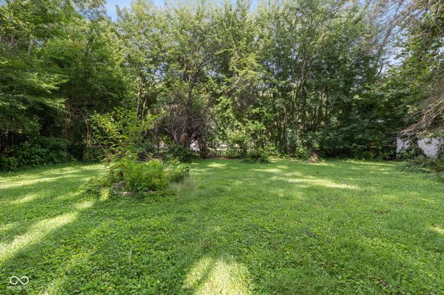 2172 E 500 N, Whiteland, IN 46184