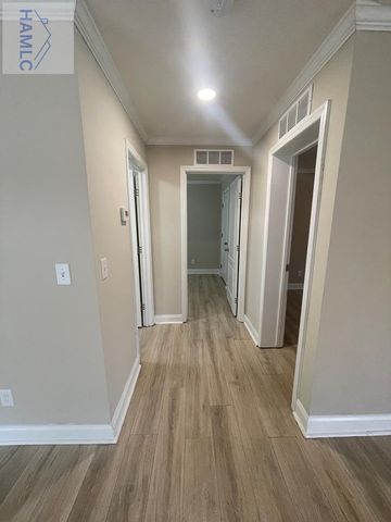 688 Linden Bluff Drive, Jesup, GA 31545