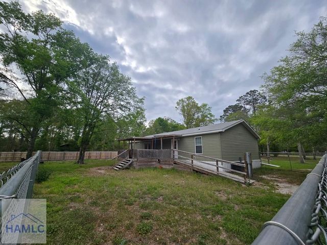 688 Linden Bluff Drive, Jesup, GA 31545