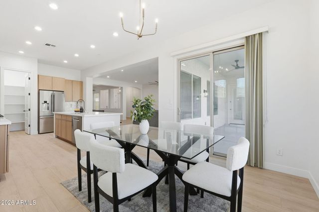 4013 S PLEASANT Place, Chandler, AZ 85248