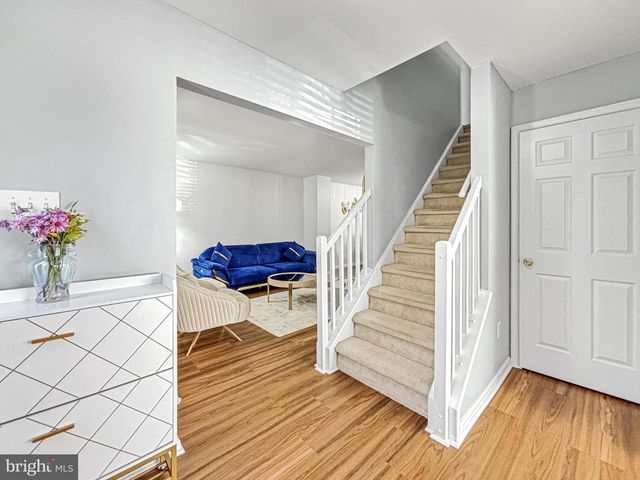 6901 BALTIMORE DR, Marlton, NJ 08053