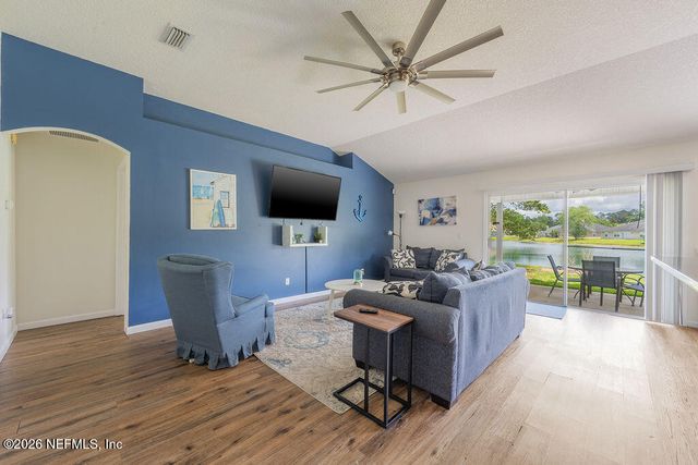 3787 JULIET LEIA Circle W, Jacksonville, FL 32218