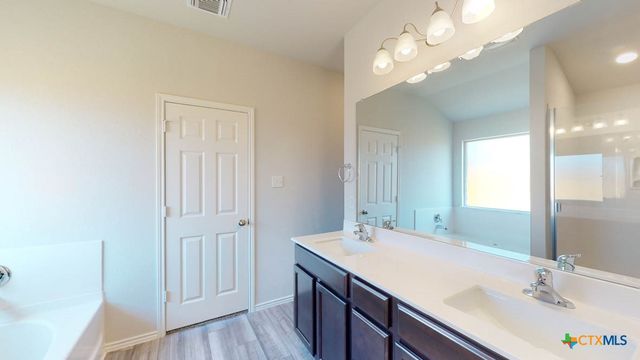 1917 Overland Trail, Nolanville, TX 76559