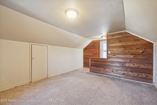 110 N Canal Road, Lansing, MI 48917