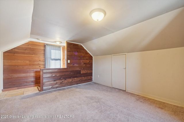 110 N Canal Road, Lansing, MI 48917