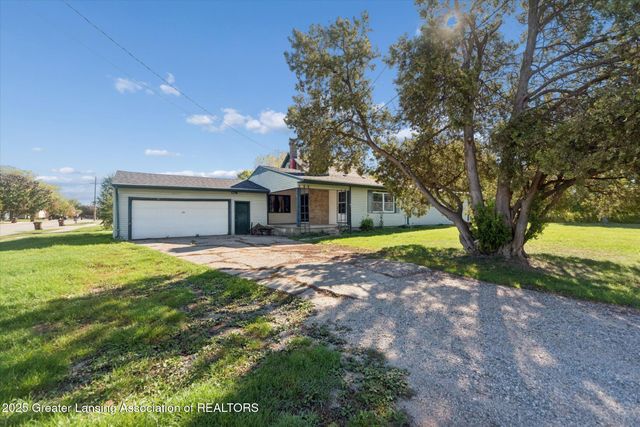 110 N Canal Road, Lansing, MI 48917