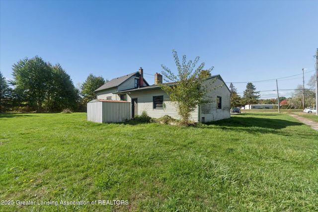 110 N Canal Road, Lansing, MI 48917