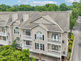2081 Stokes Ln, Nashville, TN 37215