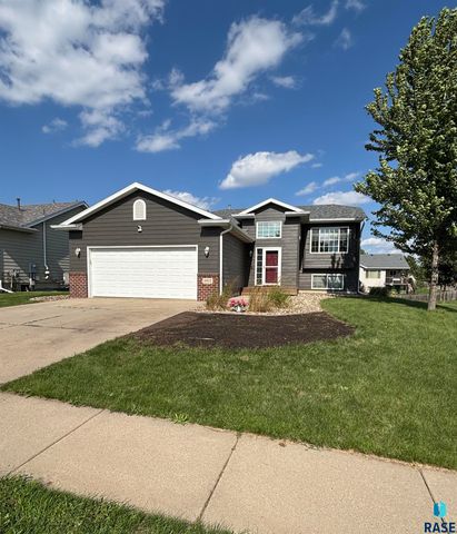 5312 S Leinster Ave Avenue, Sioux Falls, SD 57106