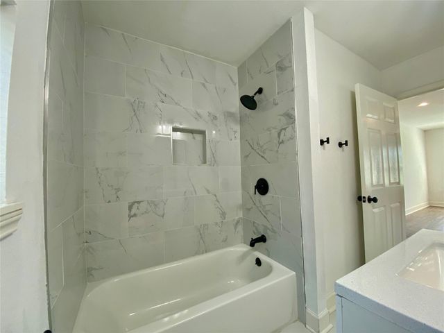 4963 Culmore Drive, Houston, TX 77021