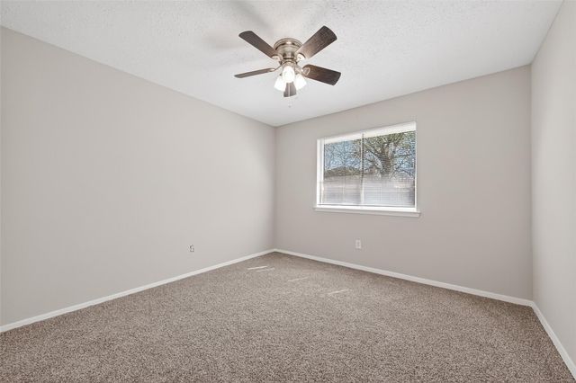 927 Comstock Springs Drive, Katy, TX 77450