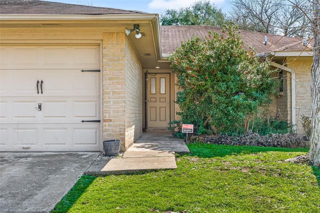927 Comstock Springs Drive, Katy, TX 77450