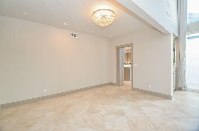 6 River Hollow Lane, Houston, TX 77027